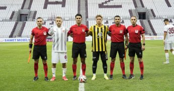 Kocaeli bölgesi hakemleri 4-4’lük maçı 4-4’lük yönetti!