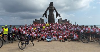 Gazze için pedallara bastılar!