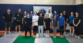 Kağıtspor’dan eskrim atağı devam ediyor!