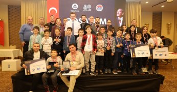 Rosatom Satranç Kupası’nda şampiyonlar geçidi!