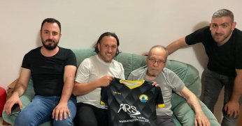 Bir bir göçüyorlar! Yılmaz Kırlı’yı ebediyete uğurladık!