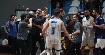 Nefes kesen maç Kağıtspor’un! “99-97”