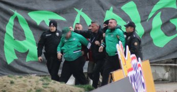 Sakaryaspor her bakımdan çok zor durumda! Şimdi de kelepçeyi taktılar!