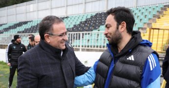 Sertif Gökçe, Kocaelispor’un antrenmanını ziyaret etti