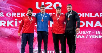 Kağıtspor, U-20 Serbest Güreş Türkiye Şampiyonası’nda üçüncü oldu