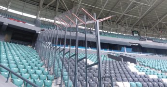 Ne olur tribünden tribüne geçmeye çalışmayın artık!