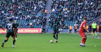 Beşiktaş maçını da düşünün! 6 futbolcu kart sınırında!