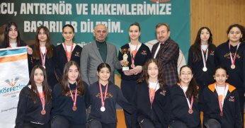 Körfez’deki voleybol şenliği sona erdi