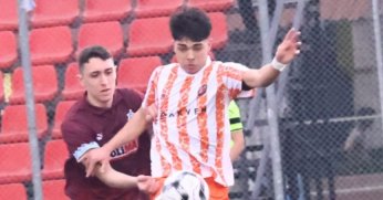 Çenesuyu Plajyolu’ndan çok kritik zafer! “3-1”