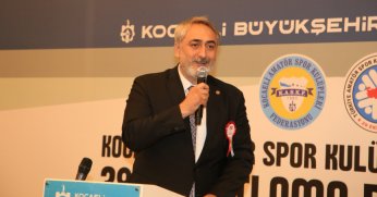 Amatörler kupalarını alıyor