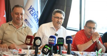 Kocaelispor Efsaneleri şampiyonluğu kutladı