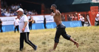 Kırkpınar'da Seçkin Duman şov devam ediyor!