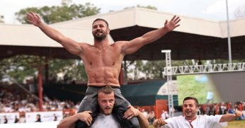 Sinan Yıldız Kırkpınar’da başaltı şampiyonu oldu!