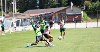 Rivas sağ bekte Salah’ı tutabilir mi?  