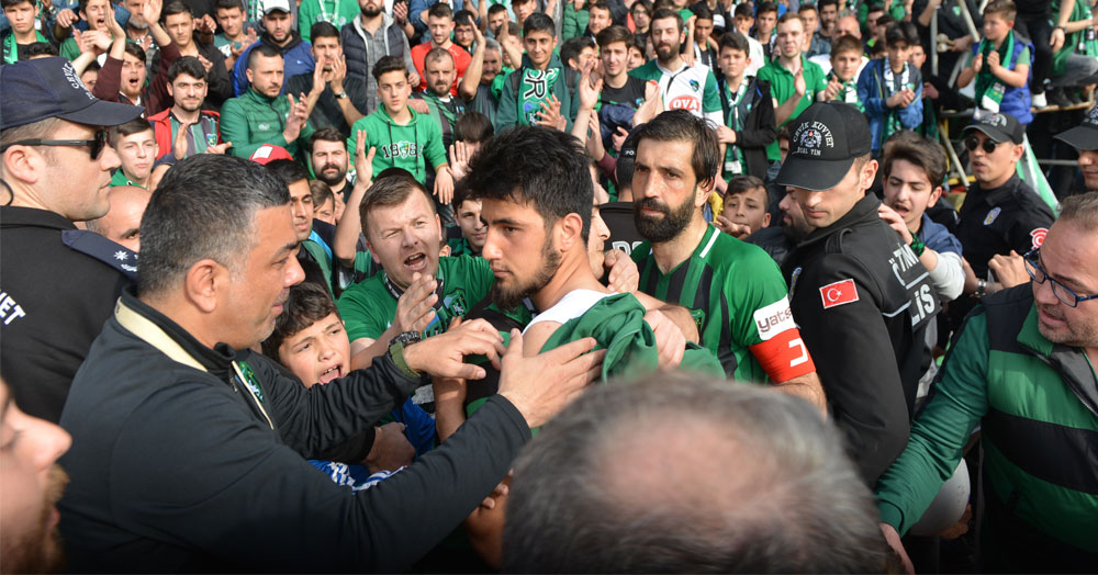Cizre geçildi, taraftar ile futbolcu barıştı! “2-1” 