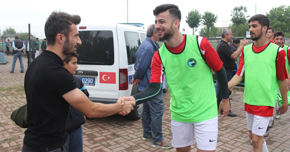 Burak Süleyman’dan Güneşsporlu gençlere destek