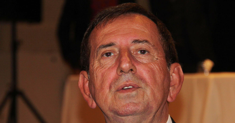 Antrenörlerde ANAYASA değişmedi!