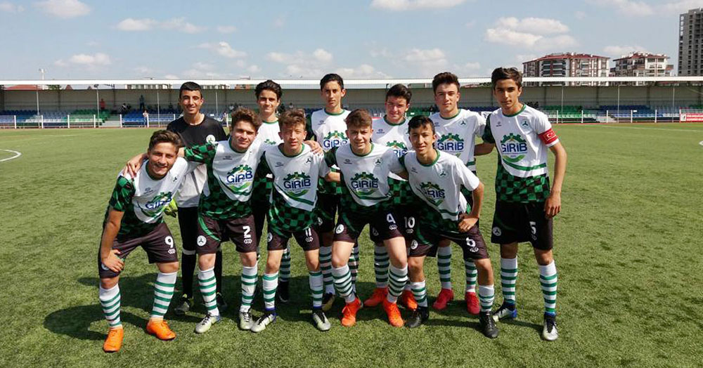 Şaka gibi hatadan iki takım da nasiplendi!