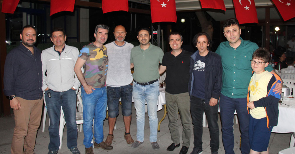 1937 Seka’nın iftarında şampiyonlar geçidi