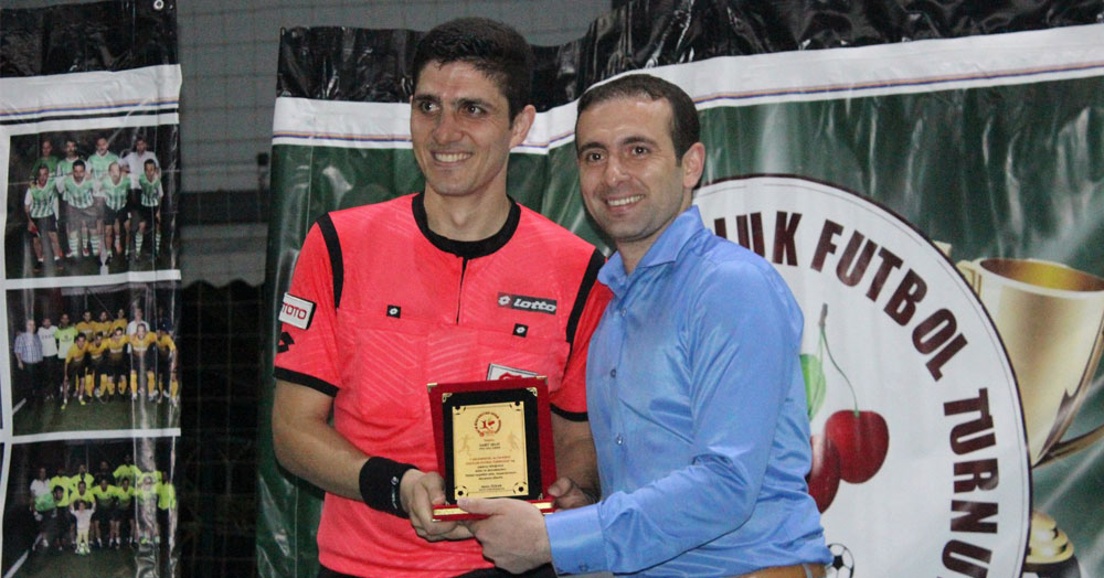 Gösteri maçının kadroları ve hakemi belli oldu!