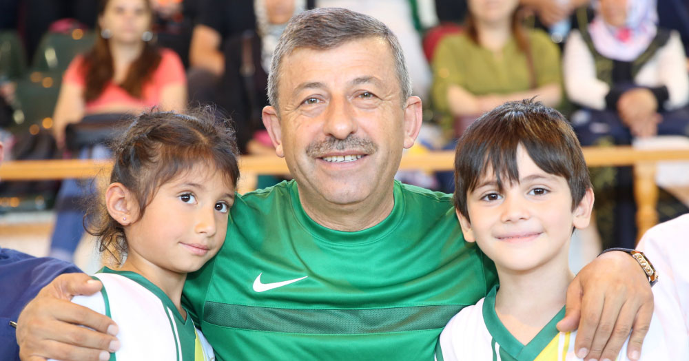 Spor aşığı başkan: Şükrü Karabacak!