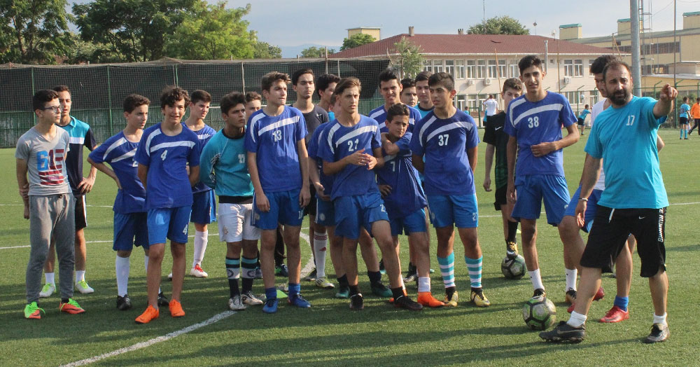 İzmit Gençlerbirliği… HER ŞEYE RAĞMEN!