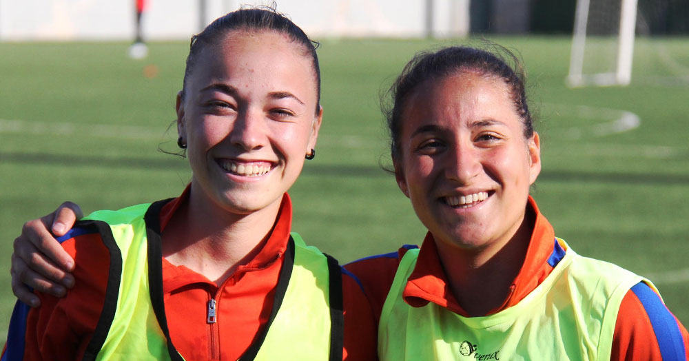 Ece ve Leyla, Rusya’ya gidiyor