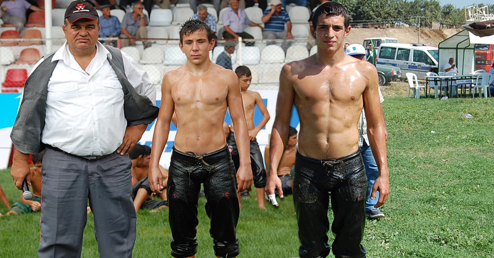 Biri oldu diğeri olmadı