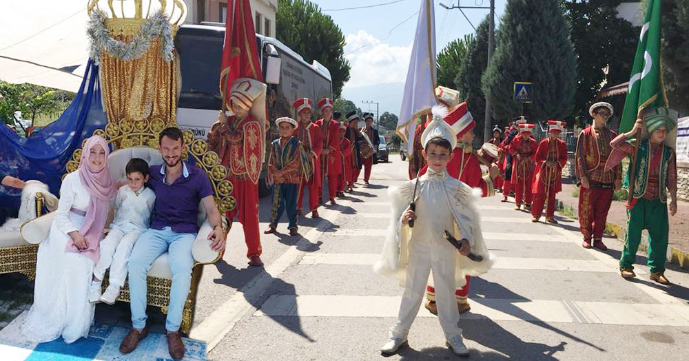 Selim Akman’dan dostlarına teşekkür