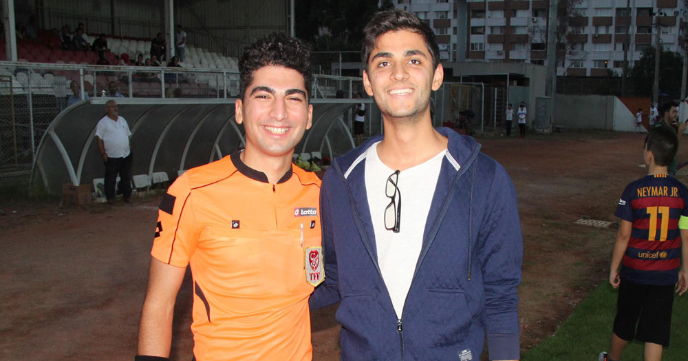 Final maçını eski futbolcu yönetti