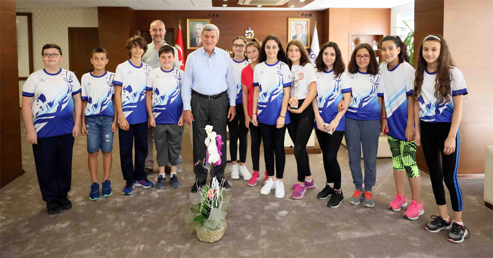 Sutopunda da varız!