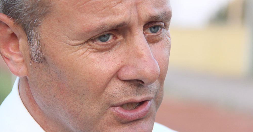 Adam gibi geldi adam gibi gitti