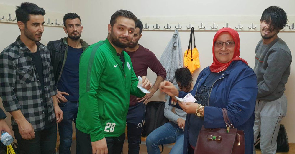 Güler ablaaaa sen çok yaşaaaa!