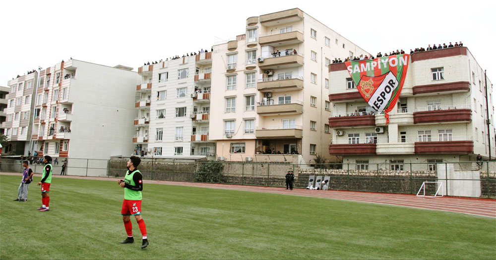 Bir maçın en net izlendiği kale arkası