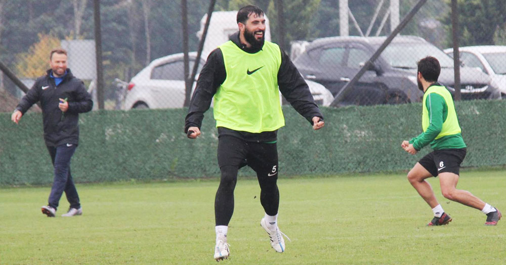 Kemal Can: Hakemleri de yenmeliyiz