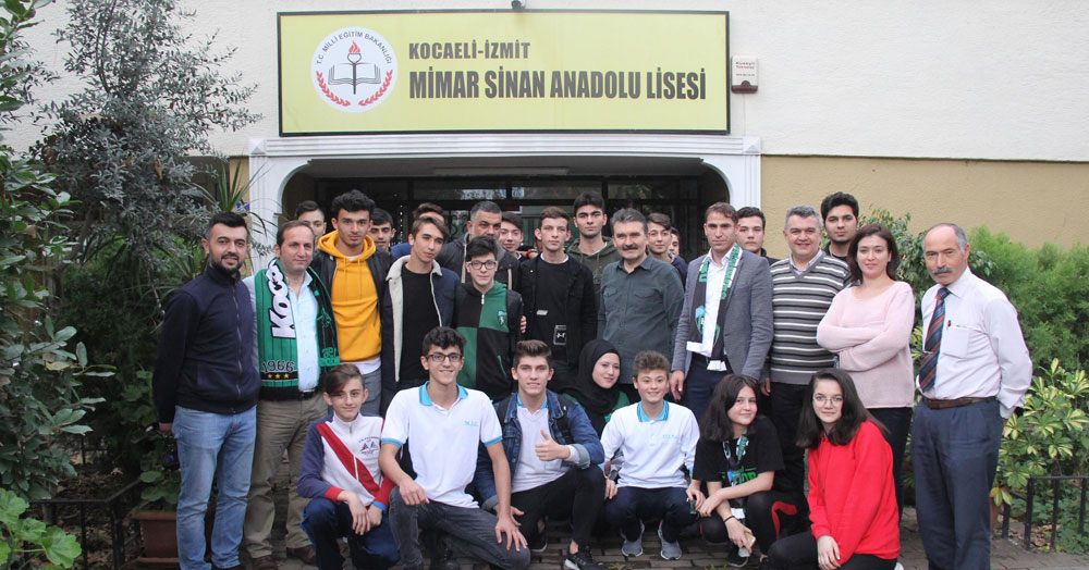 Mimar Sinan Lisesi Kocaelispor’u ağırladı