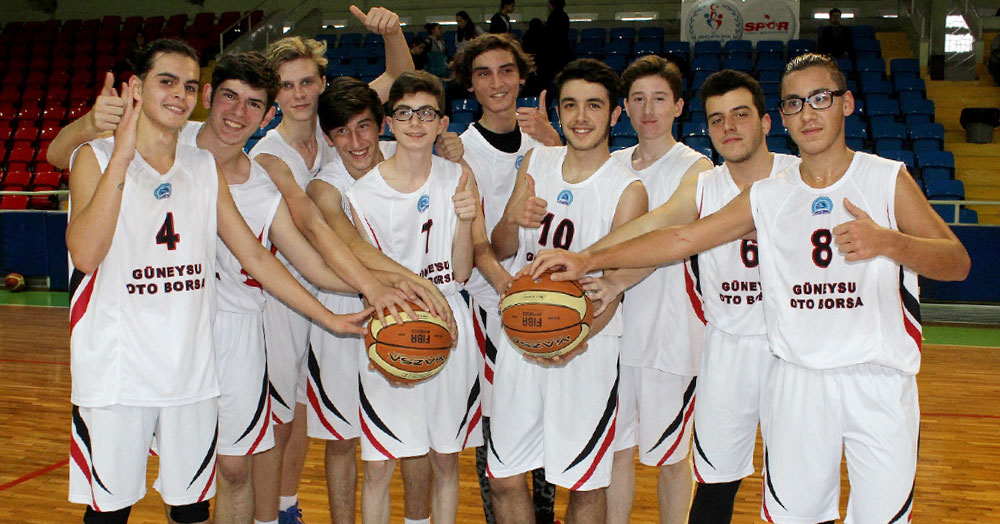 Genç basketbolcular tutulmuyor!