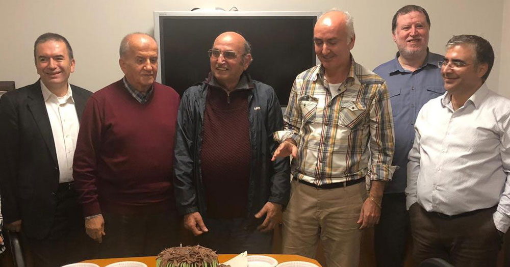 Biz çok güzel bir aileyiz