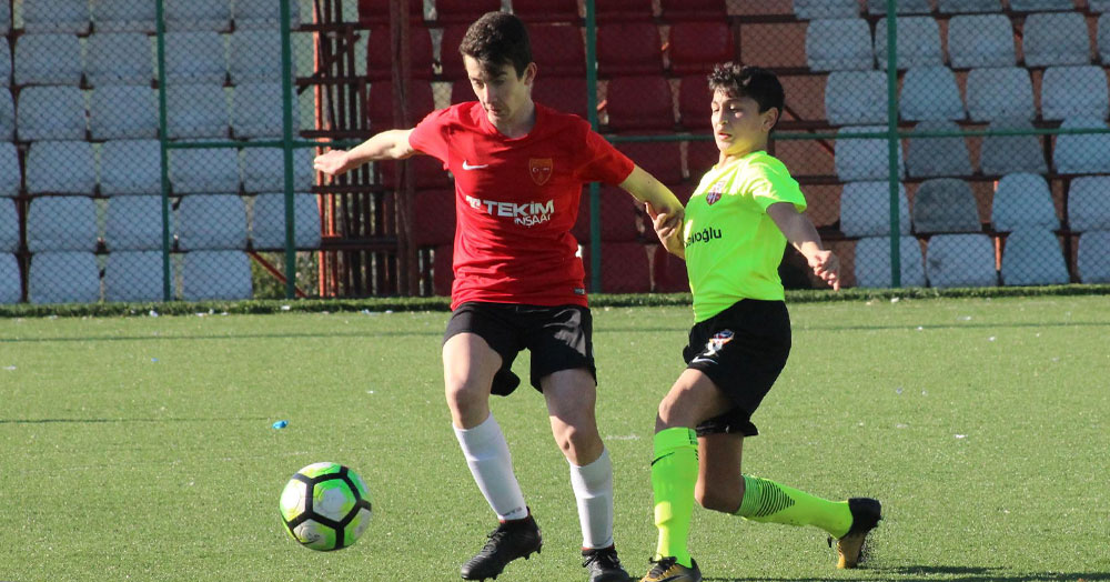 U-14'lerde yağmur gibi goller