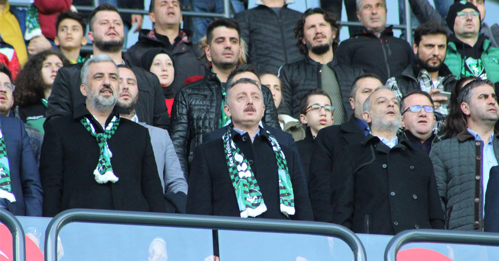 Tahir Büyükakın bu sezon ilk kez…