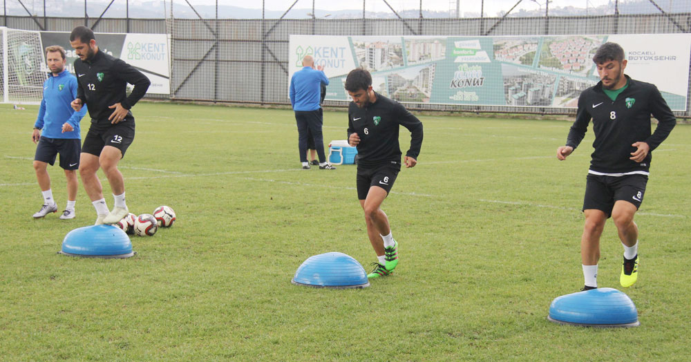 Cuma günü toplanıyorlar 