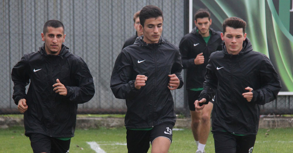 Sabah salon, akşam saha