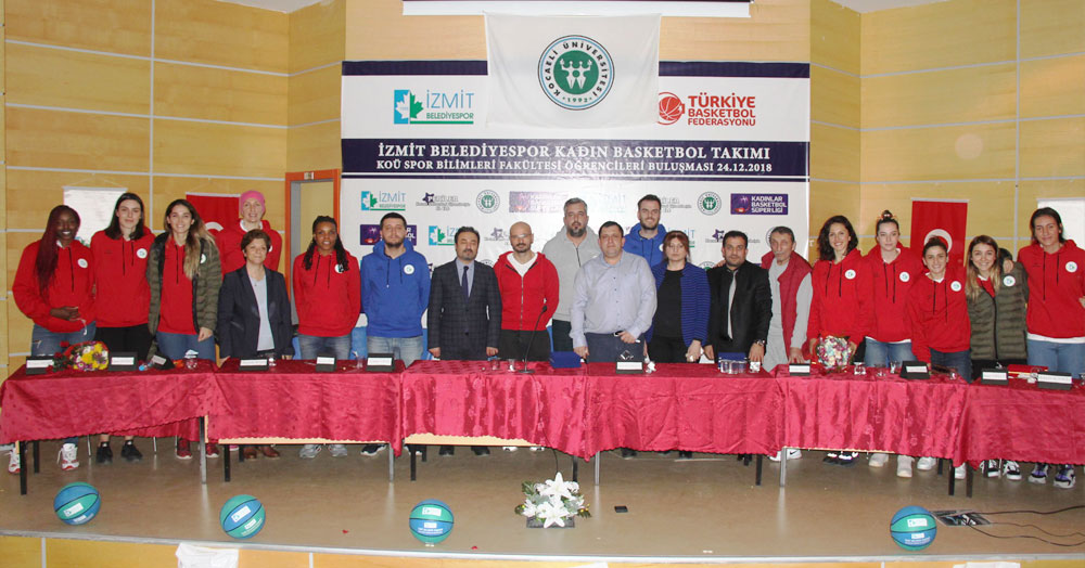 Süper İzmit, Fener maçı öncesi moral buldu