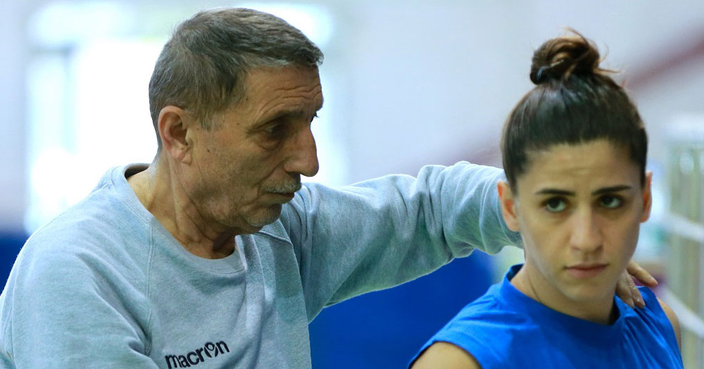 Keramet parmaklarında!