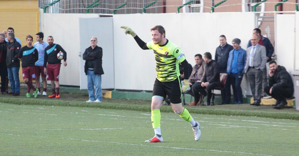 Samet’ten 1 ayda 2 şampiyonluk birden!