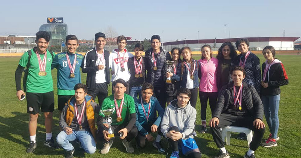 Atletizmde şampiyon Spor Lisesi oldu