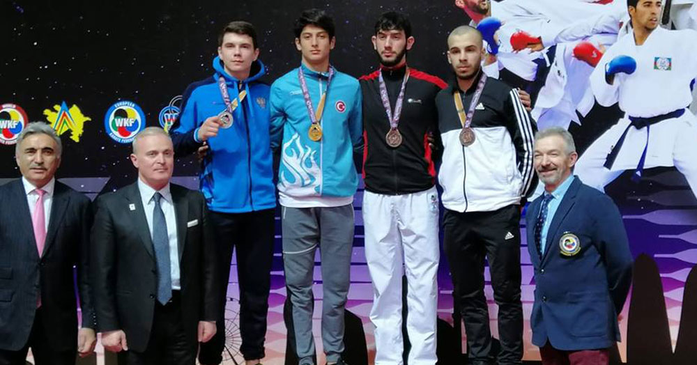 Halit Tamyüksel Bakü’den altın ile döndü