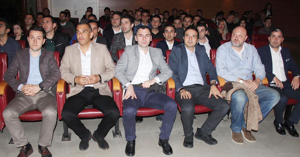 Hakemler eğitimden geçti