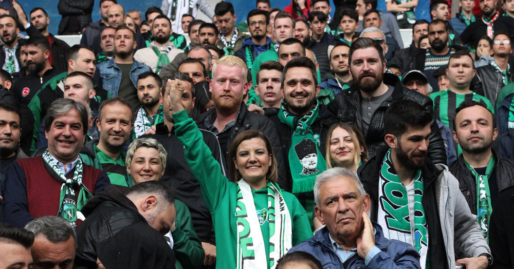 Hürriyet’e sevgi seli