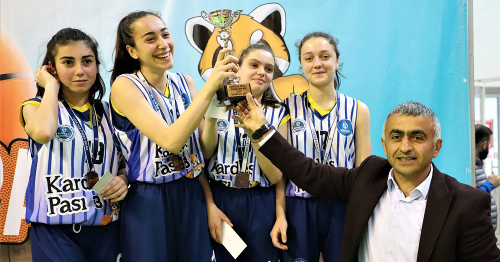 Kardeş Pası'nda şampiyonlar belli oldu